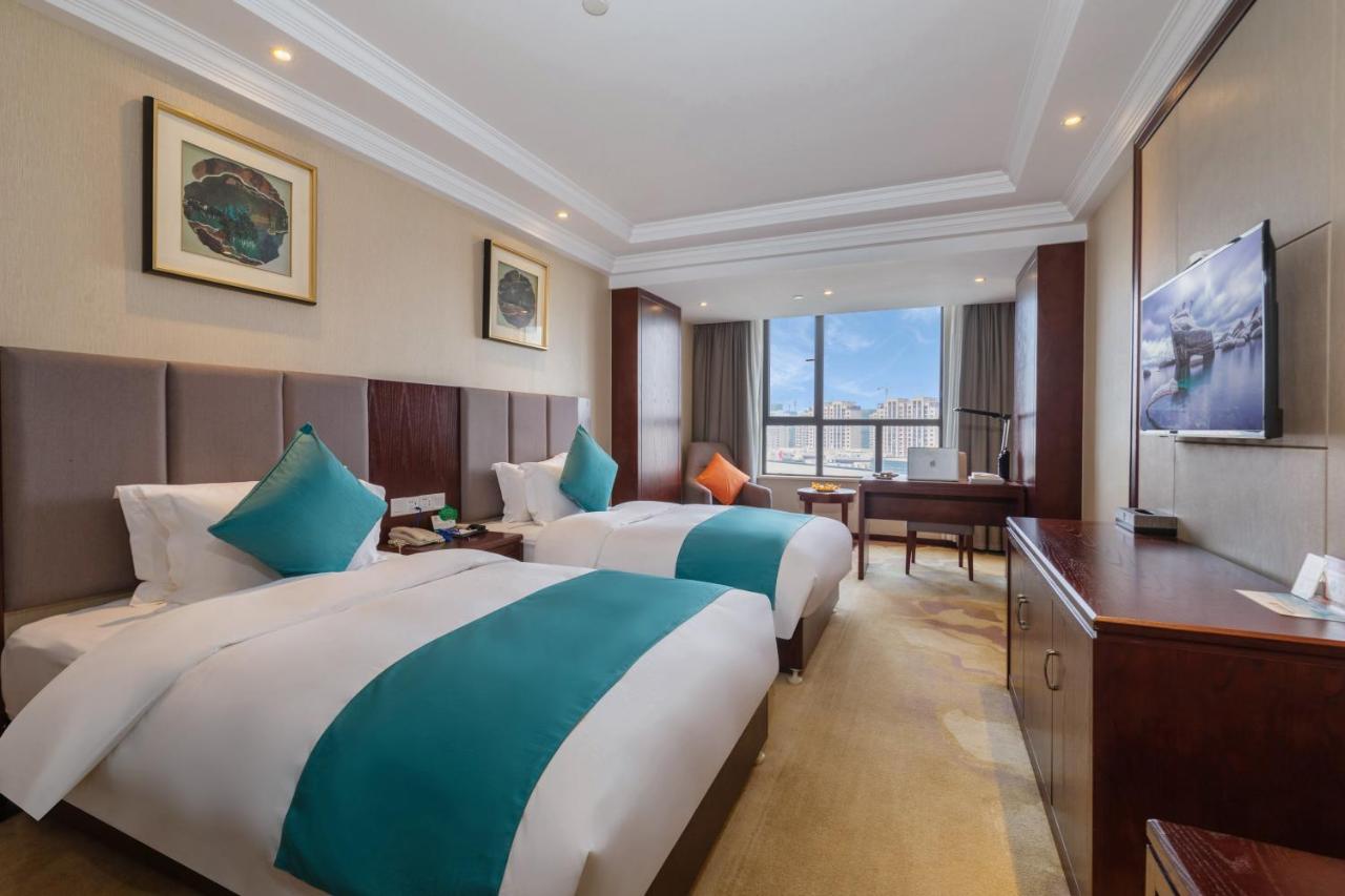 Huzhou Wealth Hotel מראה חיצוני תמונה