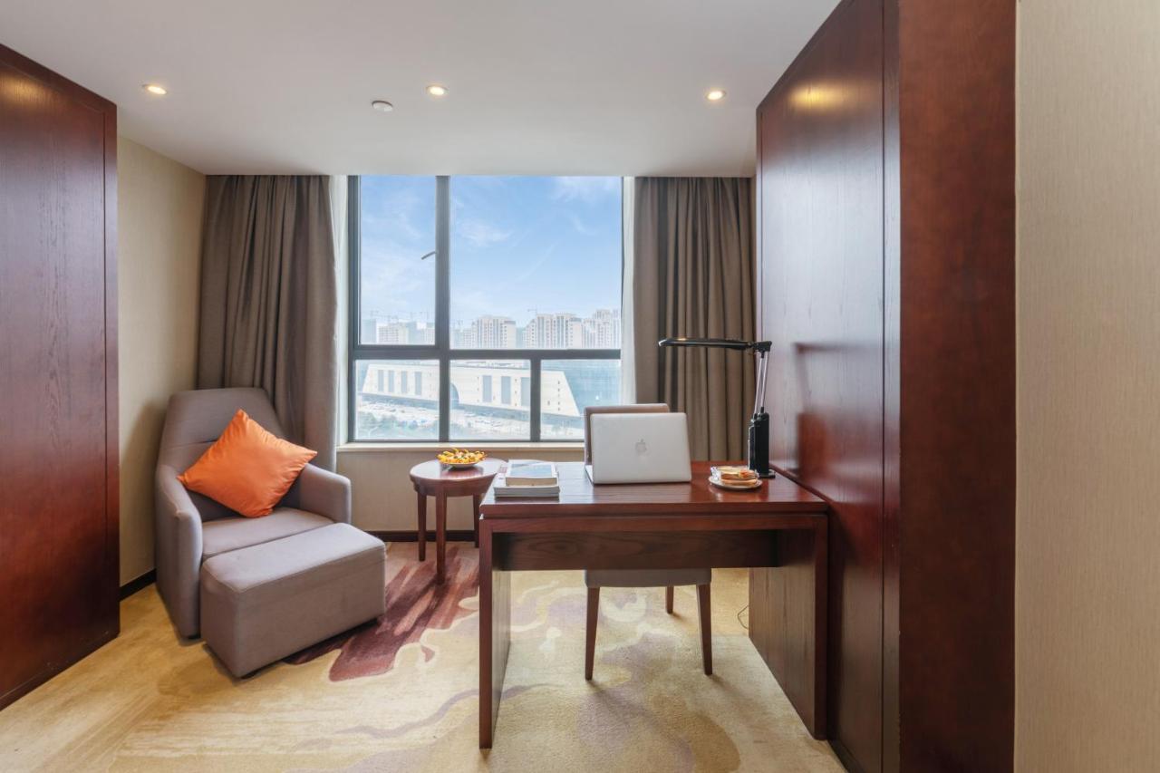 Huzhou Wealth Hotel מראה חיצוני תמונה