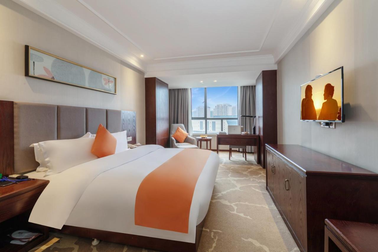 Huzhou Wealth Hotel מראה חיצוני תמונה