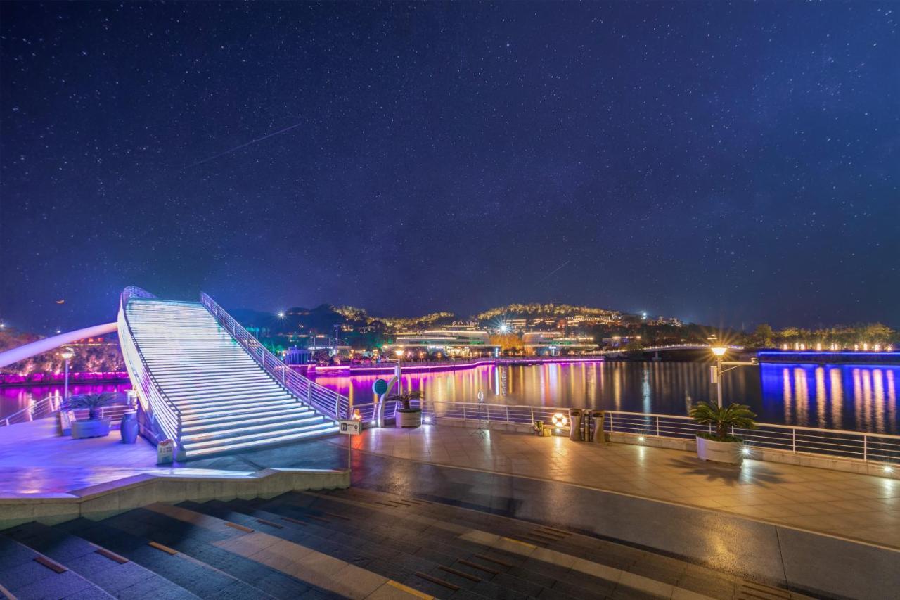 Huzhou Wealth Hotel מראה חיצוני תמונה